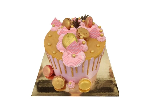 Dripcake roze/goud 16 pers.